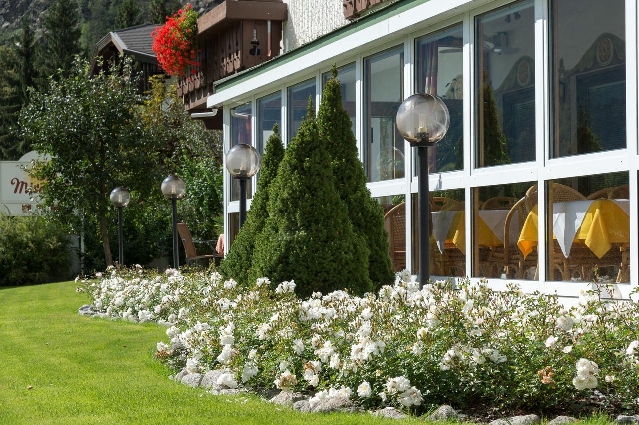 Hotel Mirabell Campo Tures Bagian luar foto